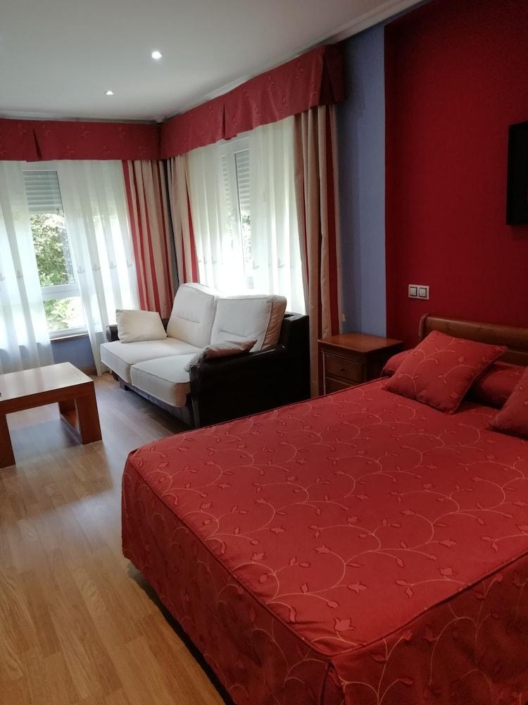 Hotel Azpiazu Cudillero Eksteriør billede