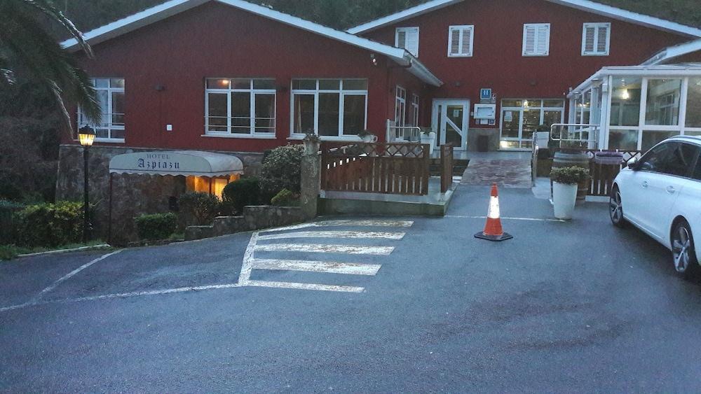 Hotel Azpiazu Cudillero Eksteriør billede
